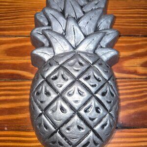 VINTAGE Pineapple 🍍 wall decor